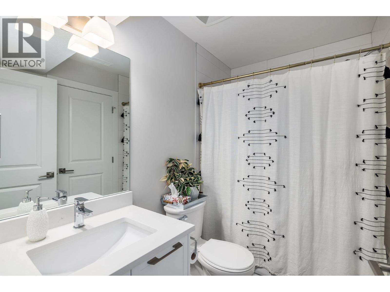 13098 Shoreline Way Unit# 58, Lake Country