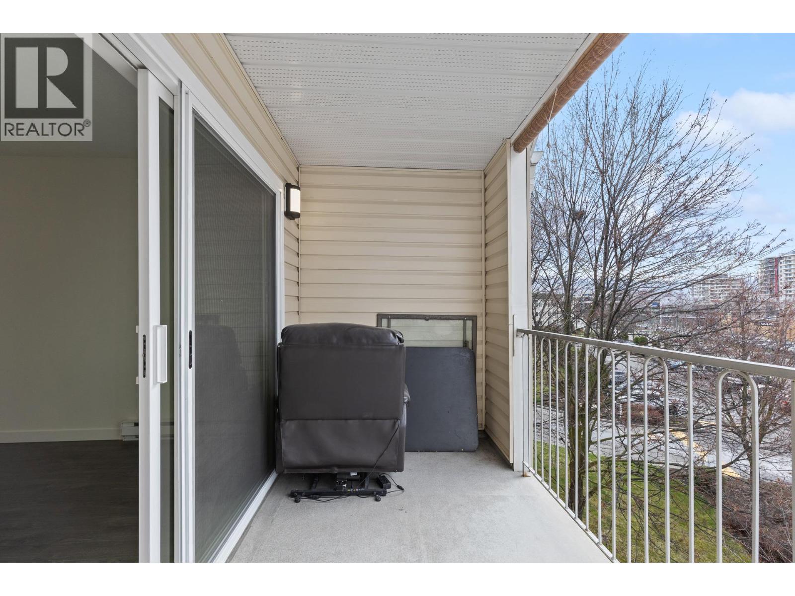 402 769 KLO Road, Kelowna