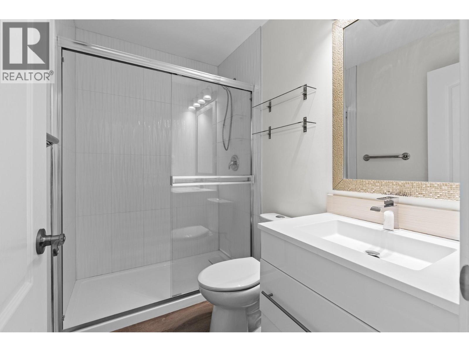 402 769 KLO Road, Kelowna