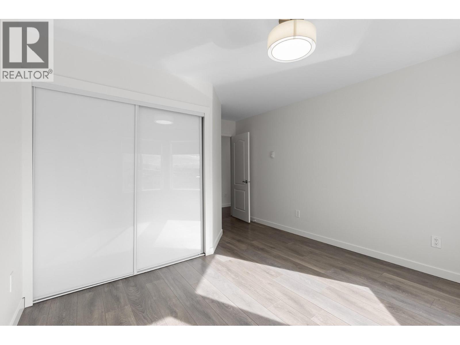 402 769 KLO Road, Kelowna