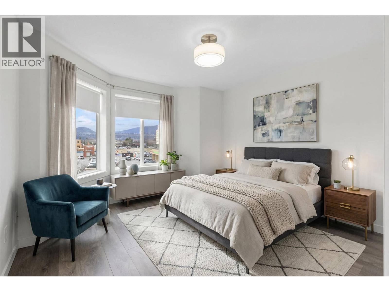 402 769 KLO Road, Kelowna