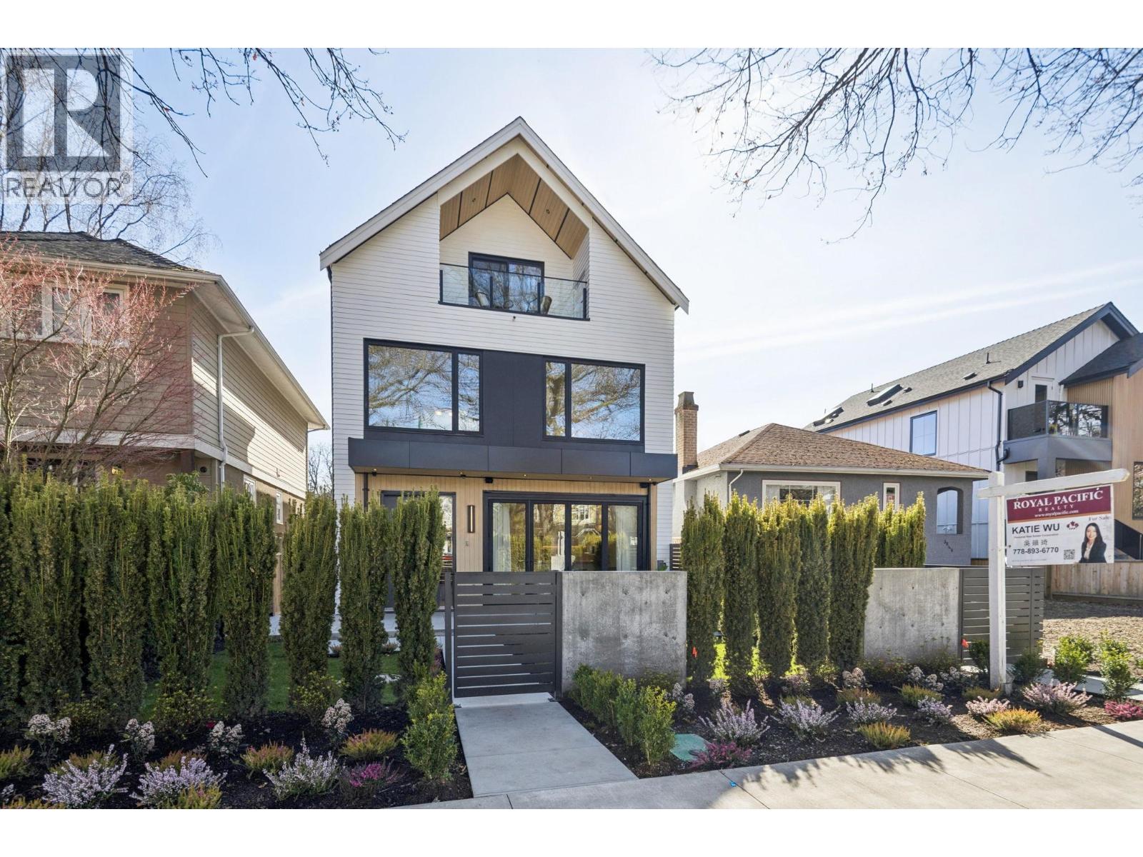 1 3036 13TH Avenue - main photo