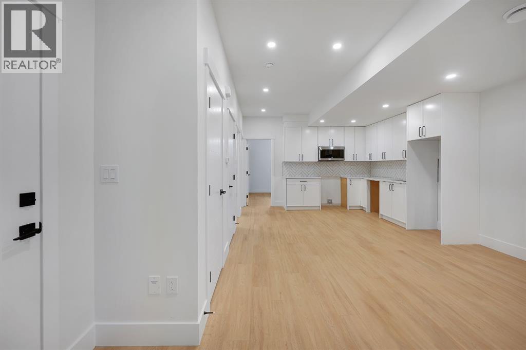 Single Family House for Sale in  A Street NW Parkdale Calgary 