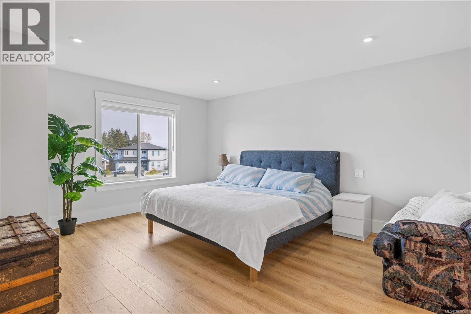150 Cabot Crt - 8