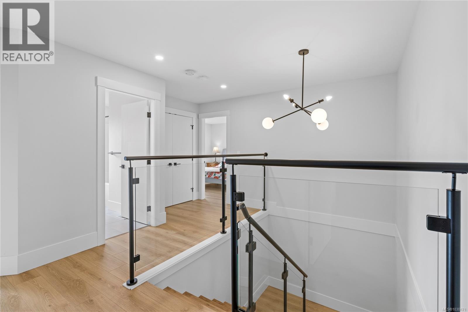 150 Cabot Crt - 35