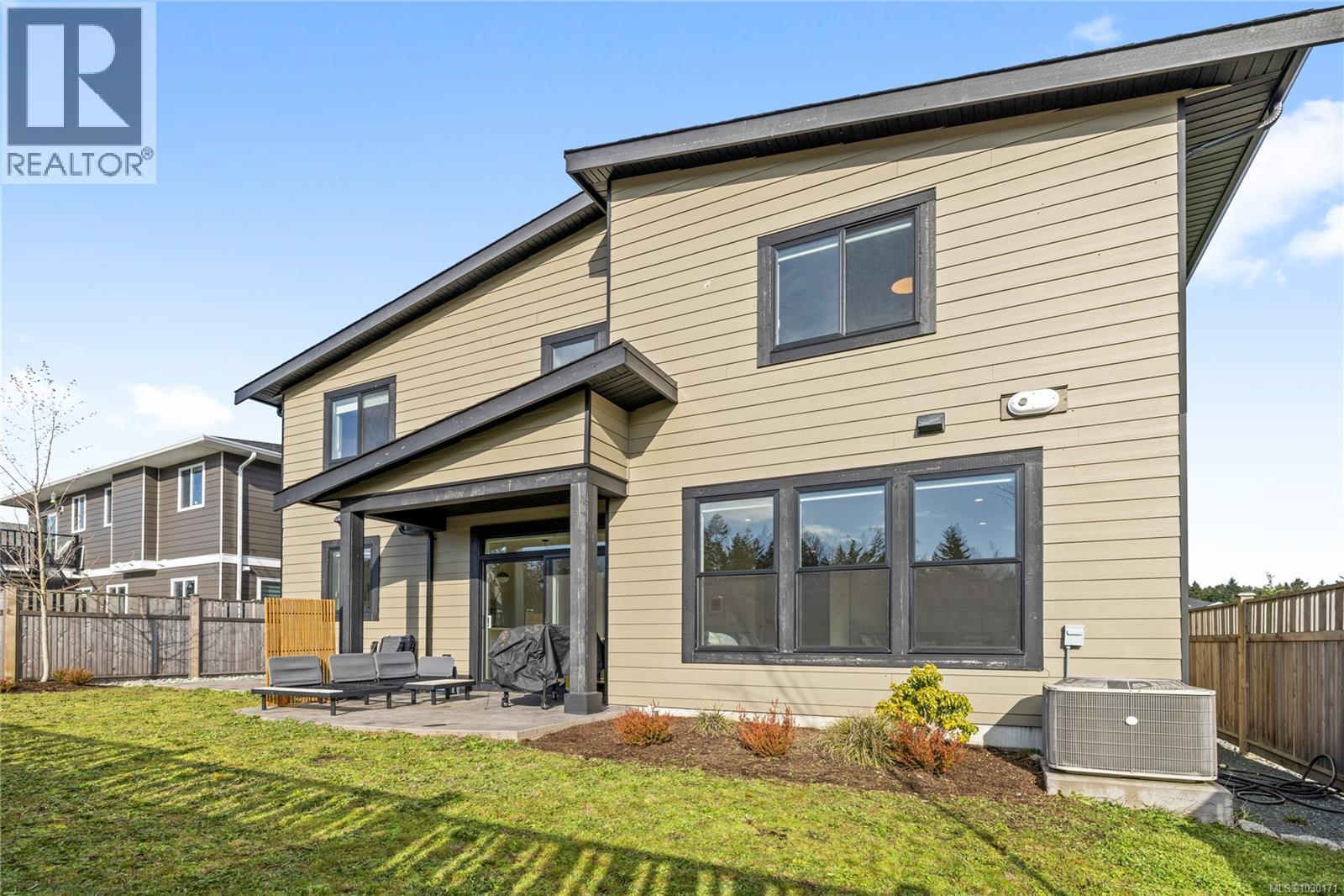 150 Cabot Crt - 24