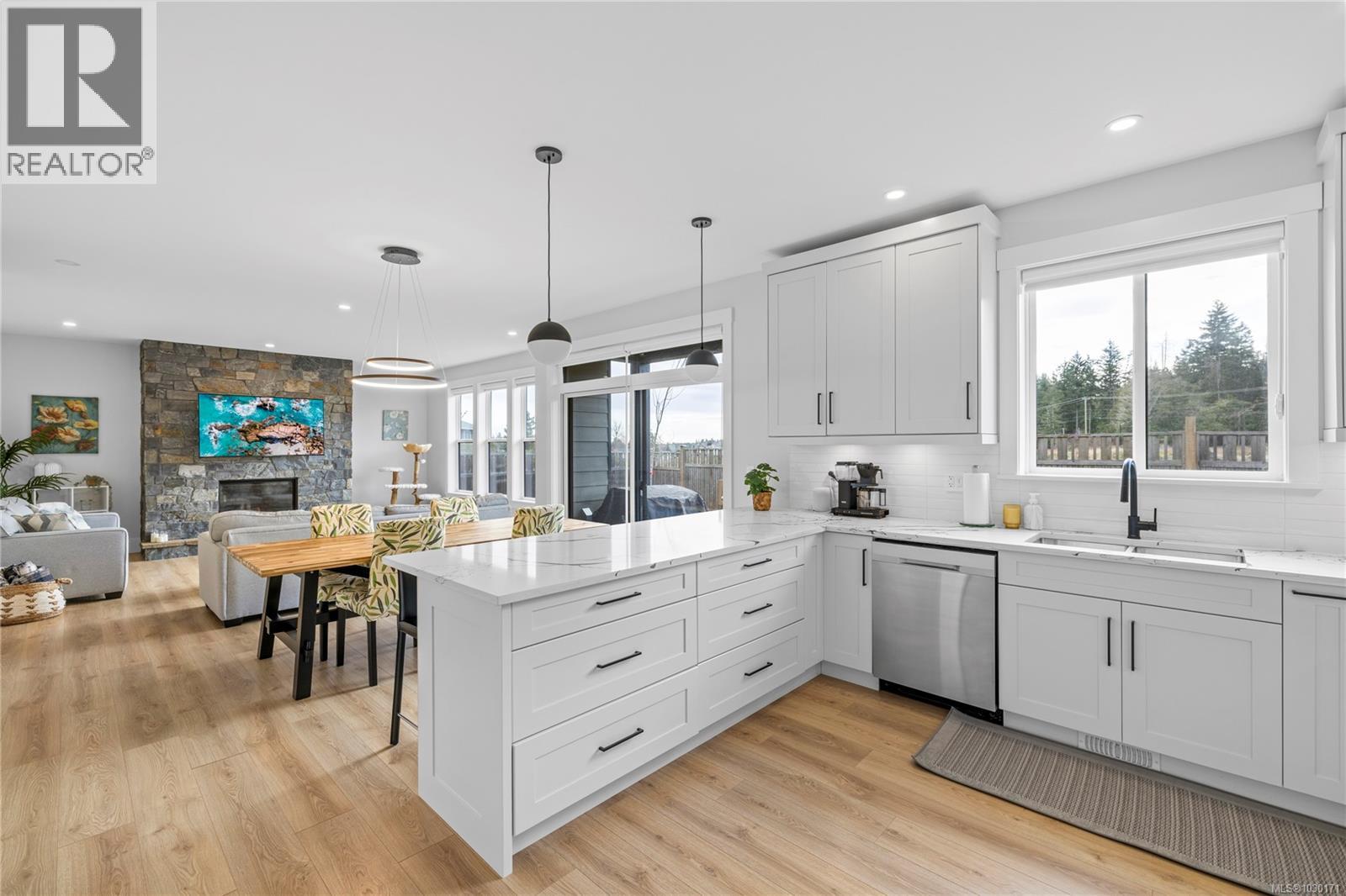 150 Cabot Crt - 33
