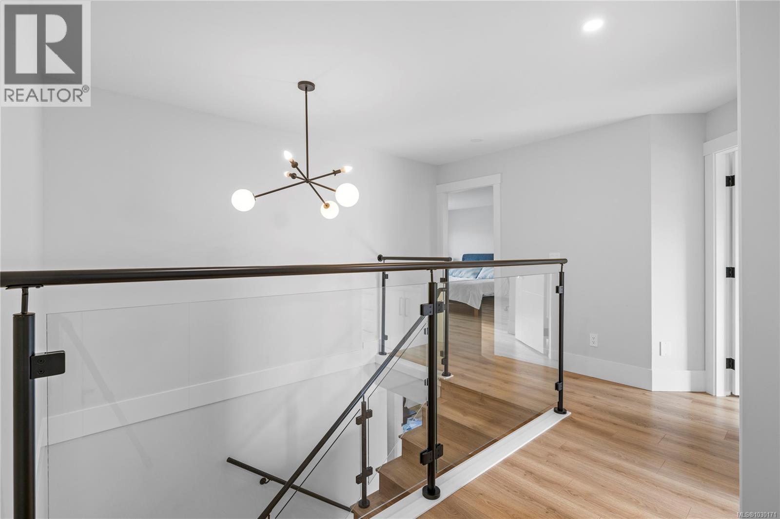 150 Cabot Crt - 36