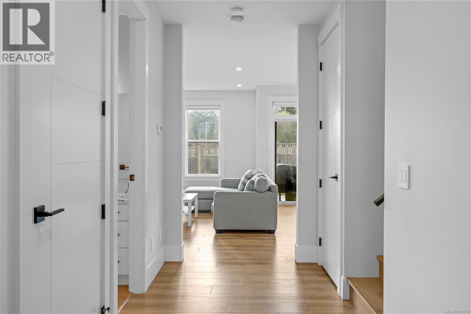 150 Cabot Crt - 37
