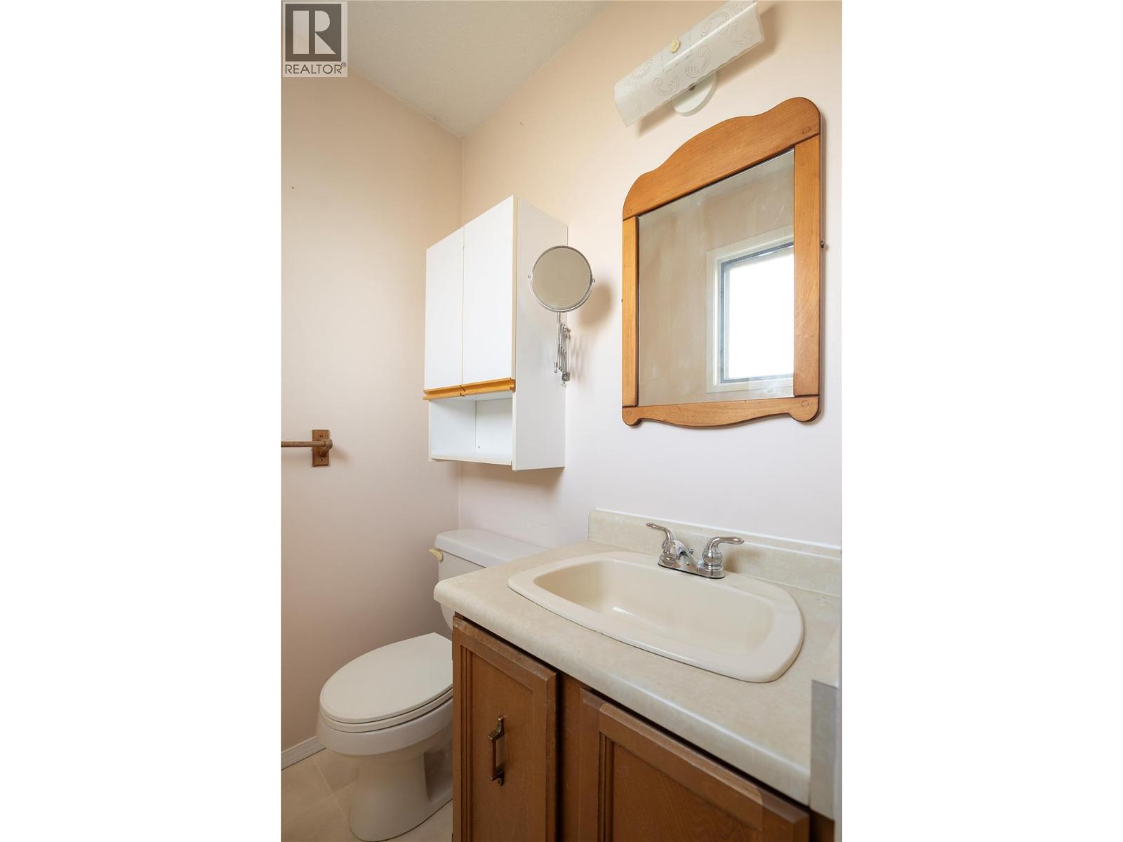 250 Hillaby Avenue - 13