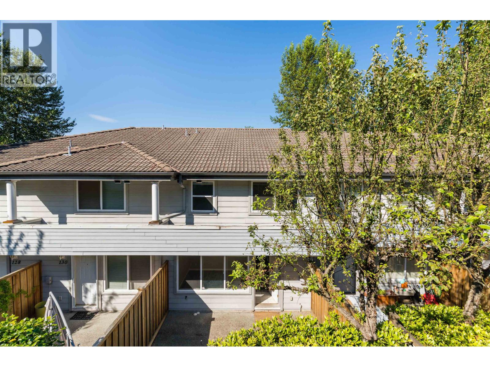 132 SHORELINE CIRCLE, Port Moody