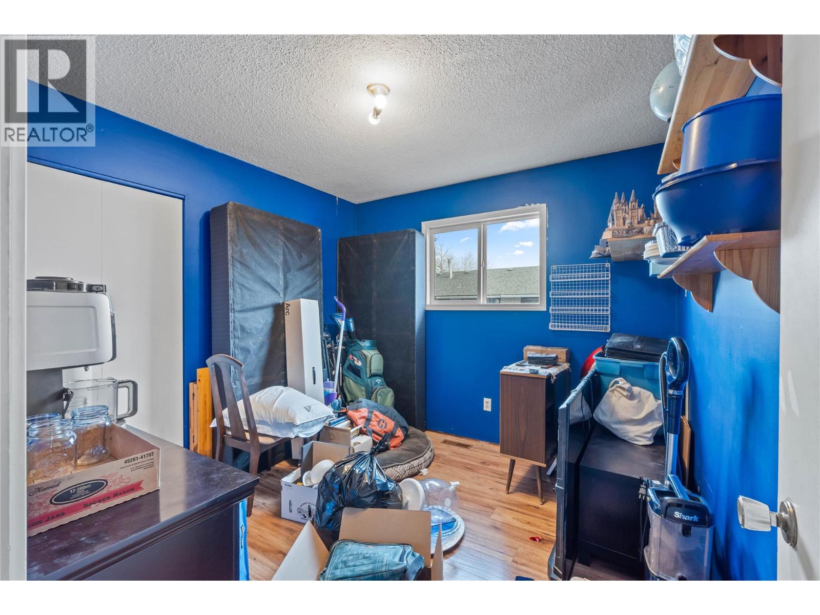 602 WINDSOR AVENUE - 40