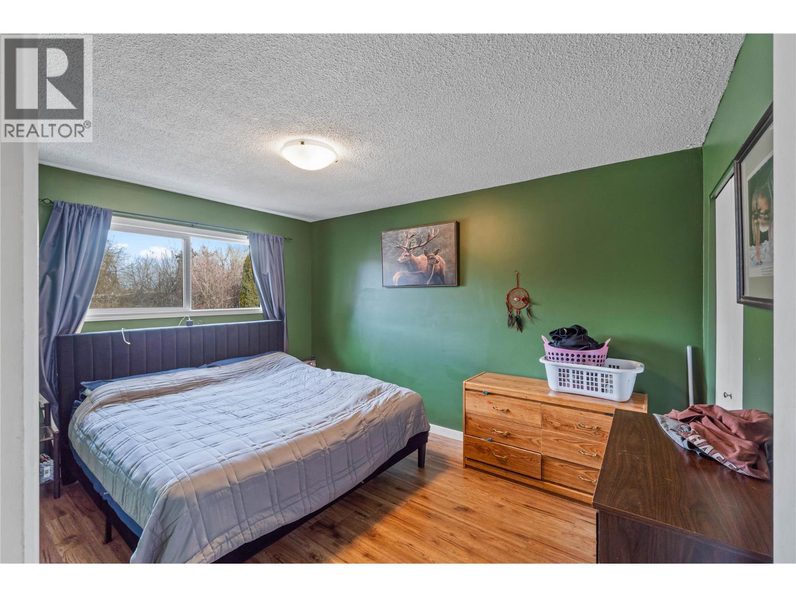 602 WINDSOR AVENUE - 42