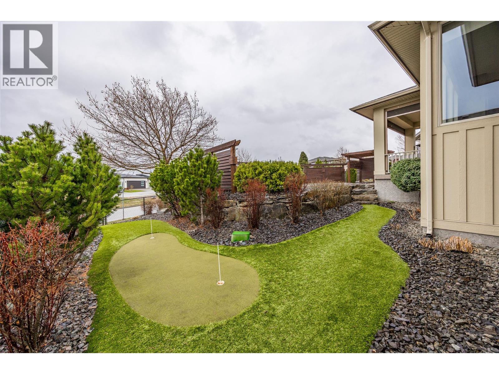 1768 Split Rail Place, Kelowna