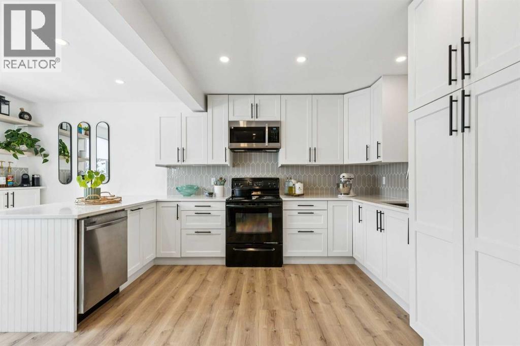 Single Family House 5 Level for Sale in  Ranchlands Road NW Ranchlands Calgary 