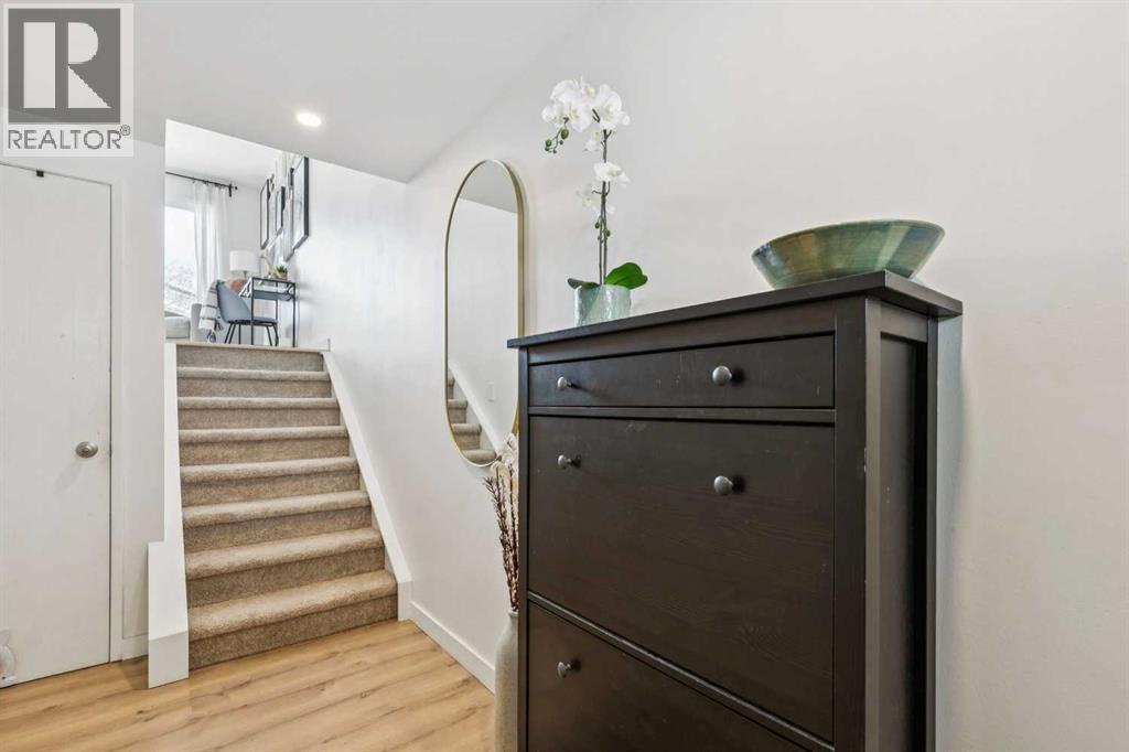 Single Family House 5 Level for Sale in  Ranchlands Road NW Ranchlands Calgary 