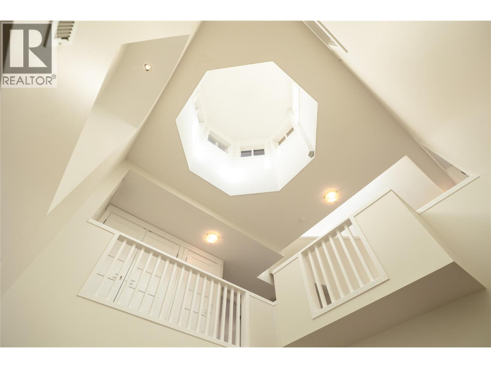 #124 3880 TRUSWELL ROAD - 19