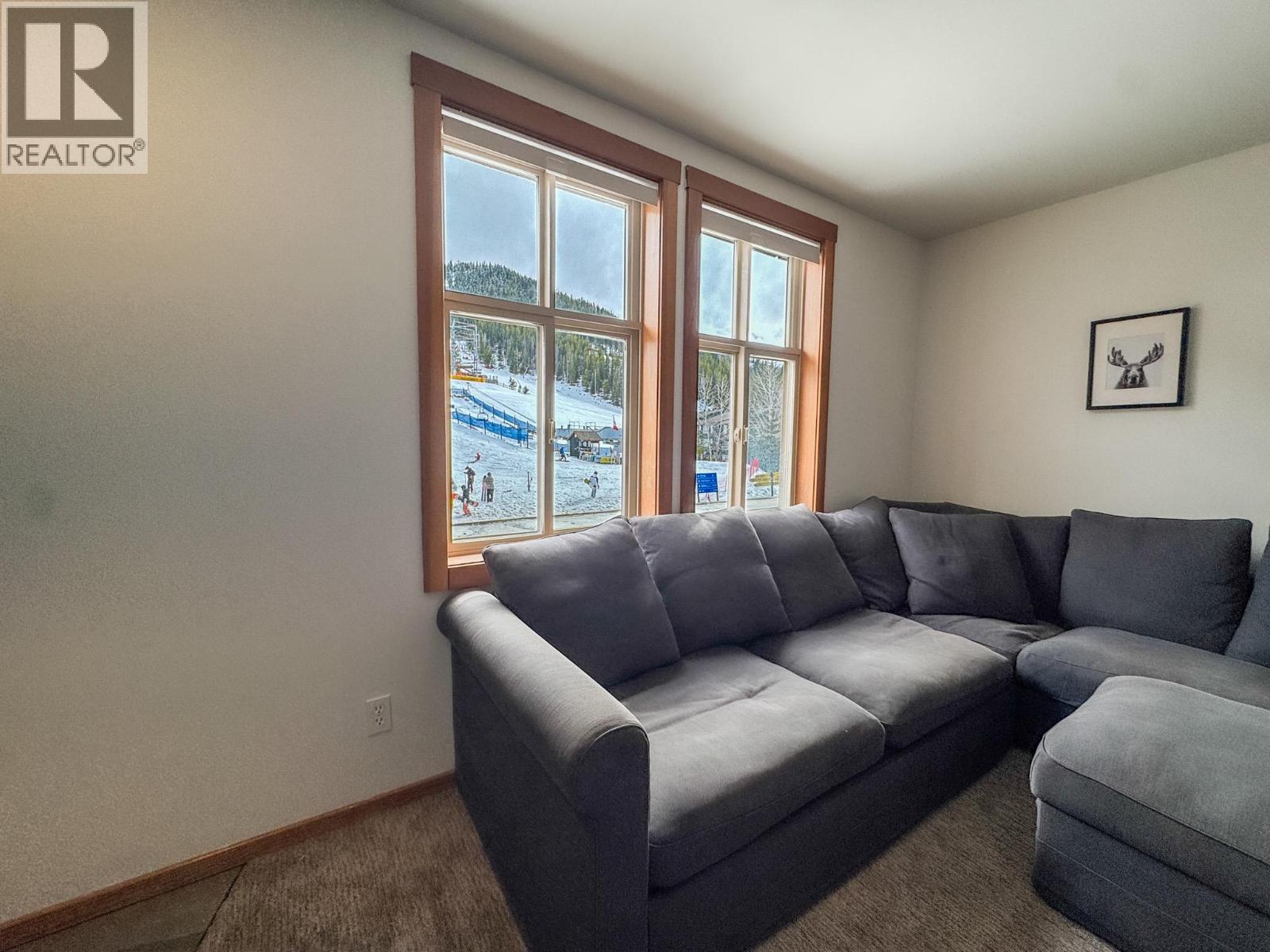 2050 SUMMIT Drive Unit# 205, Panorama