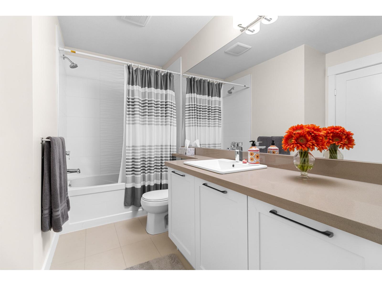 48 22057 49 AVENUE, Langley