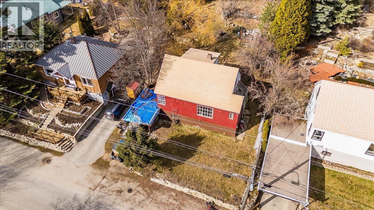 2150 Thompson Avenue, Rossland