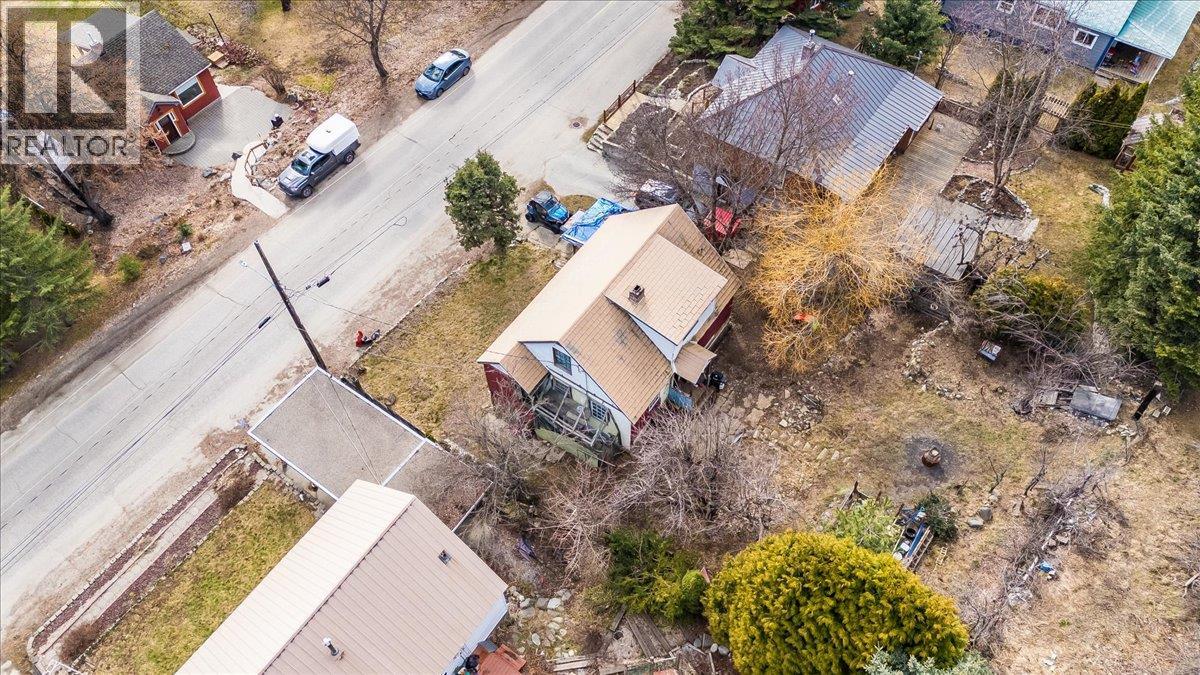 2150 Thompson Avenue, Rossland