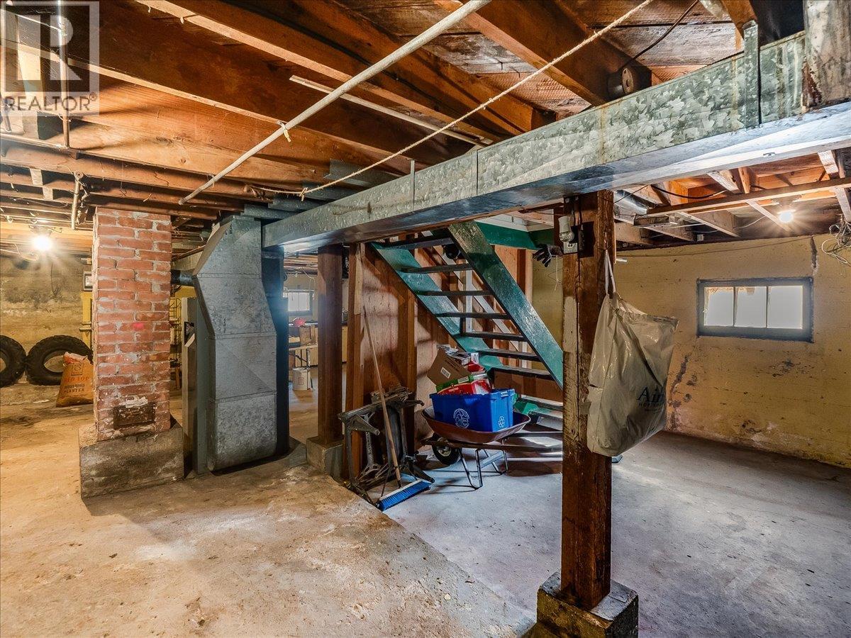 2150 Thompson Avenue, Rossland