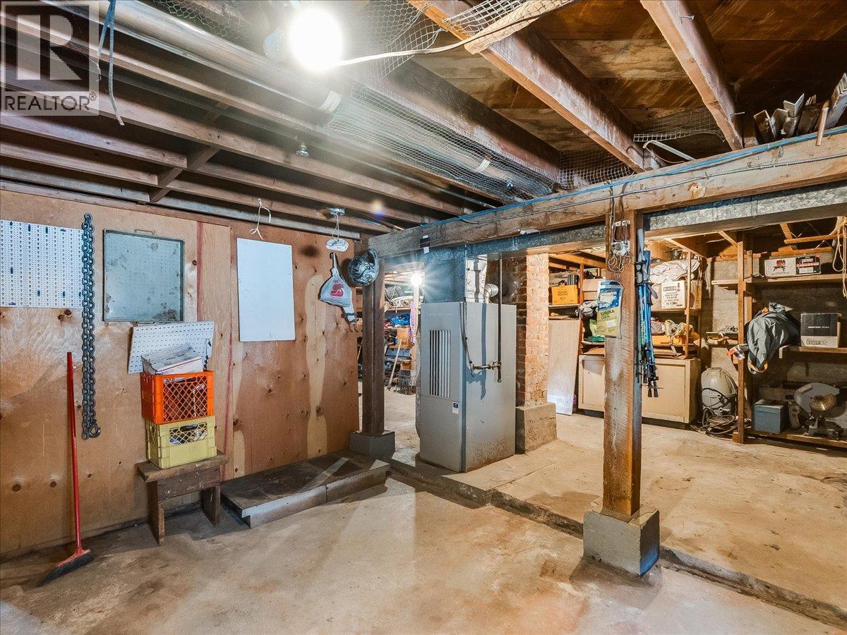 2150 Thompson Avenue, Rossland