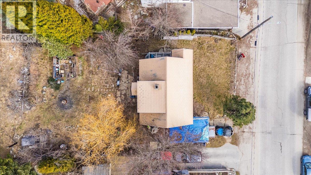 2150 Thompson Avenue, Rossland