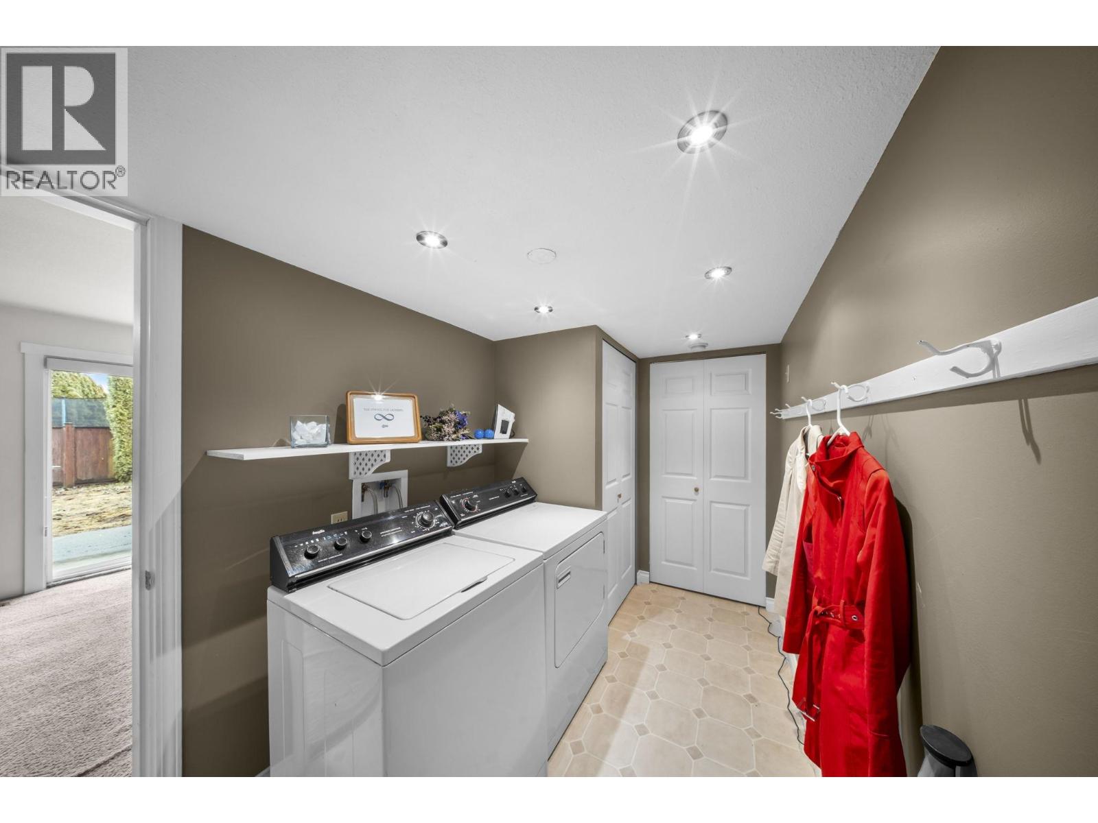 11854 BLAKELY ROAD, Pitt Meadows