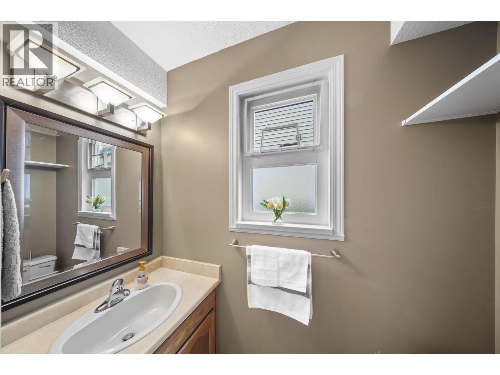 11854 BLAKELY ROAD, Pitt Meadows