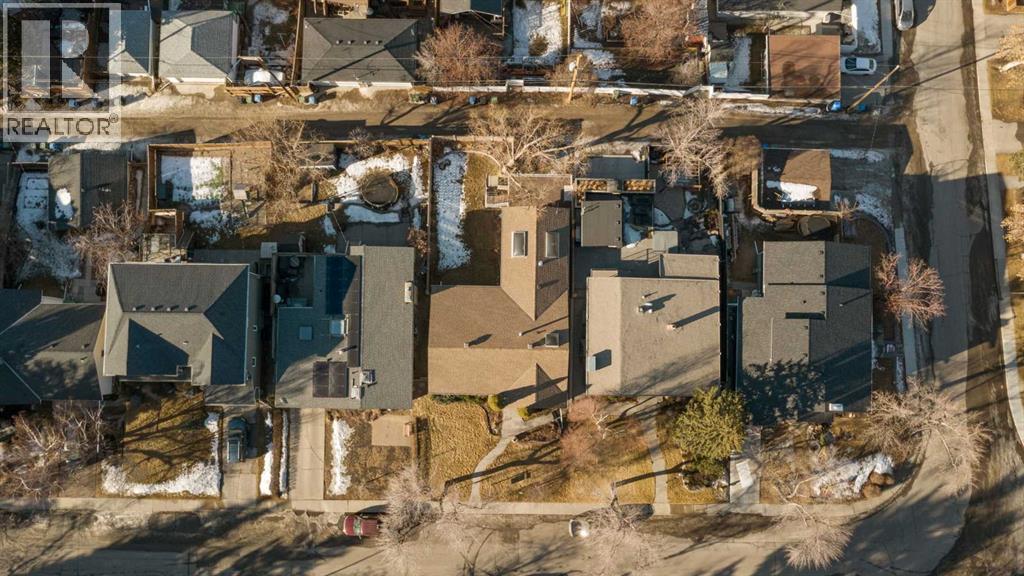 Single Family House Bungalow for Sale in  Rosery Drive NW Rosemont Calgary 