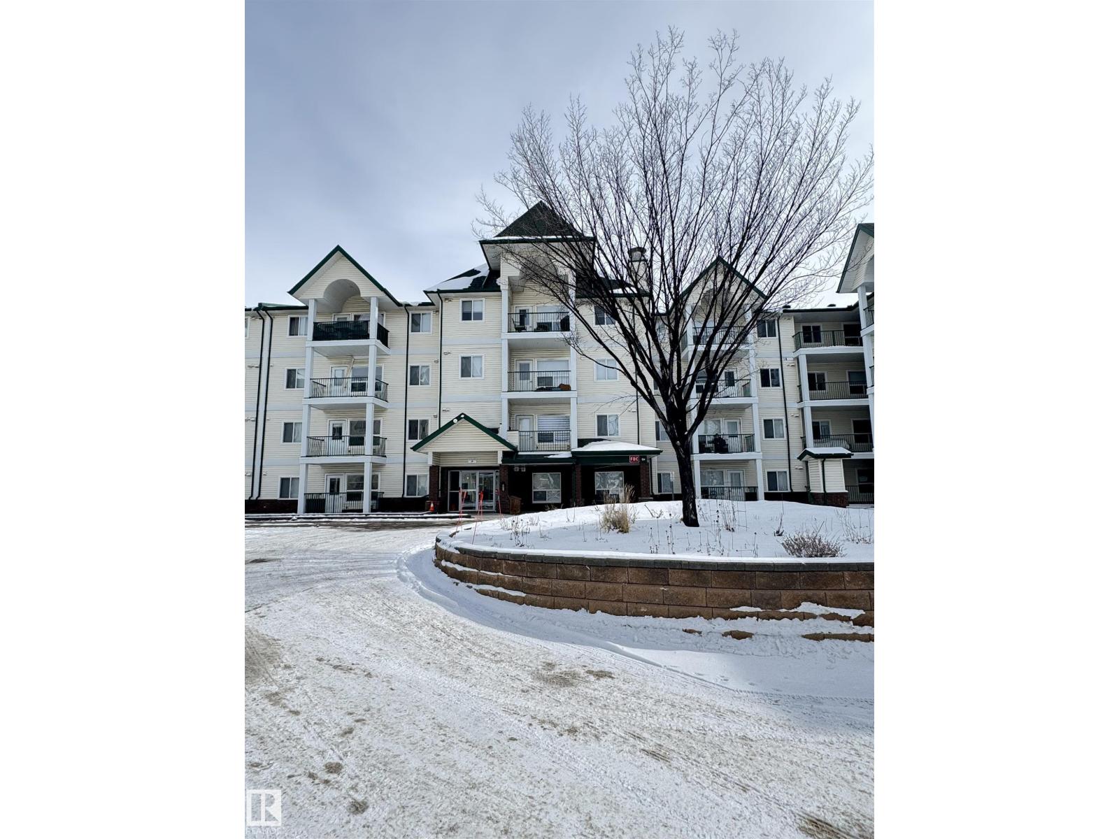 Single Family House for Sale in #   ST NW Edmonton 