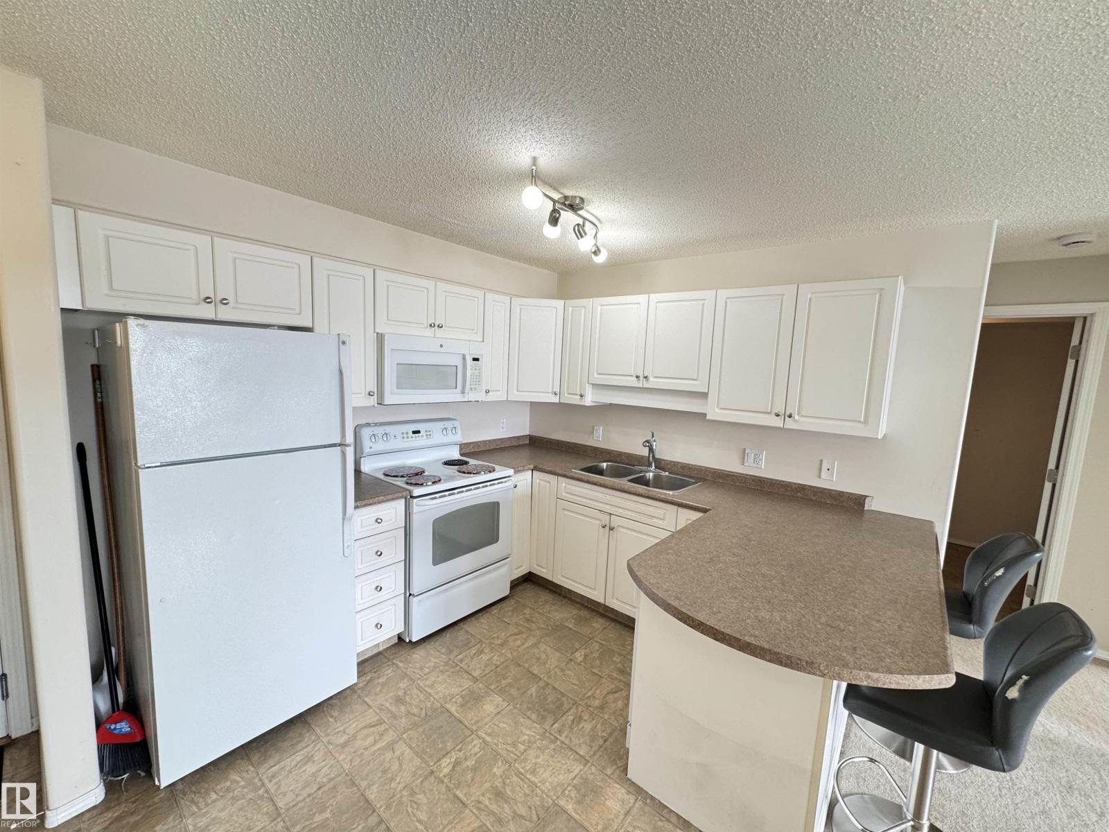 Single Family House for Sale in #   ST NW Edmonton 