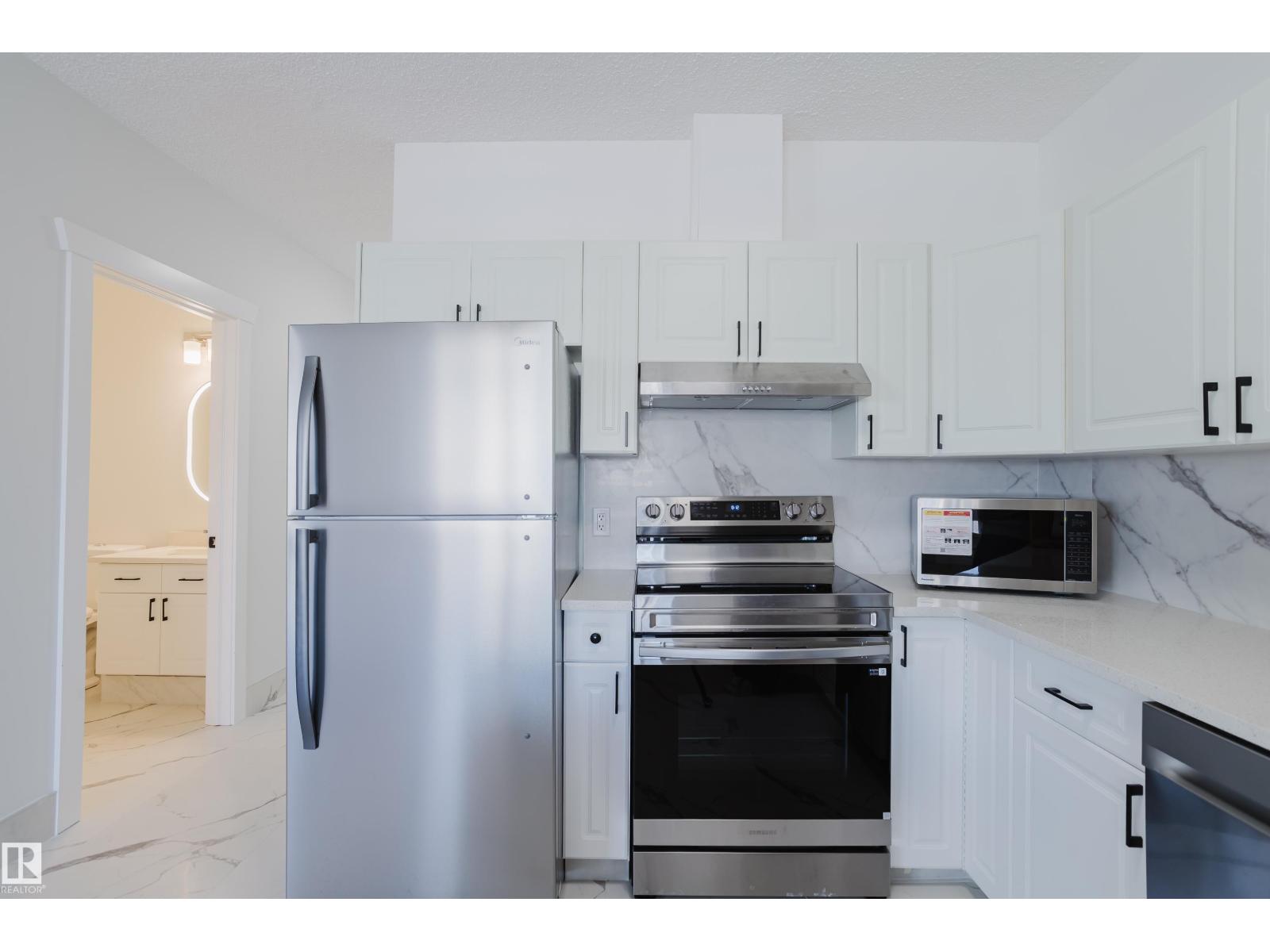 #703 9919 105 ST NW - 14