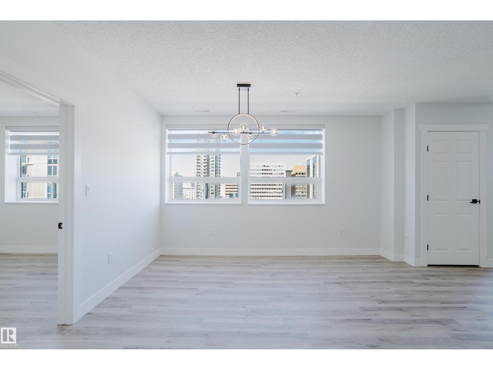 #703 9919 105 ST NW - 20