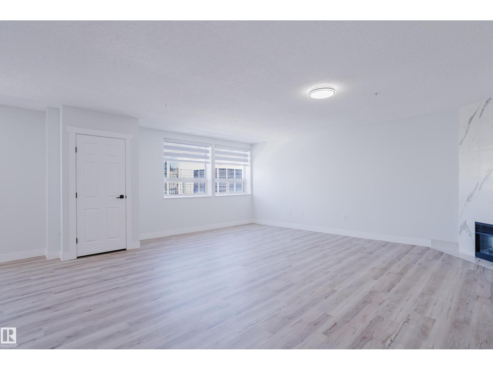 #703 9919 105 ST NW - 34