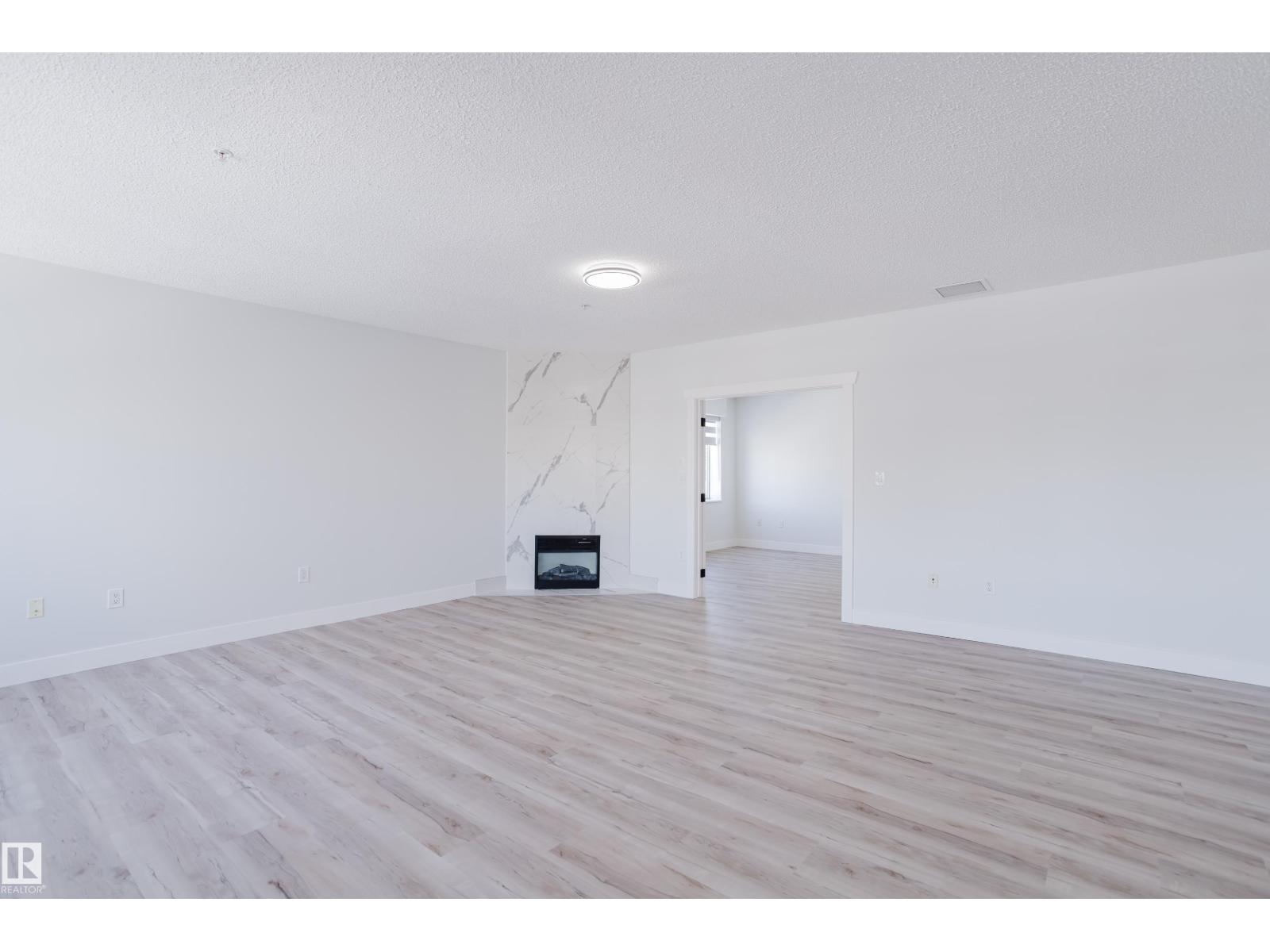 #703 9919 105 ST NW - 35