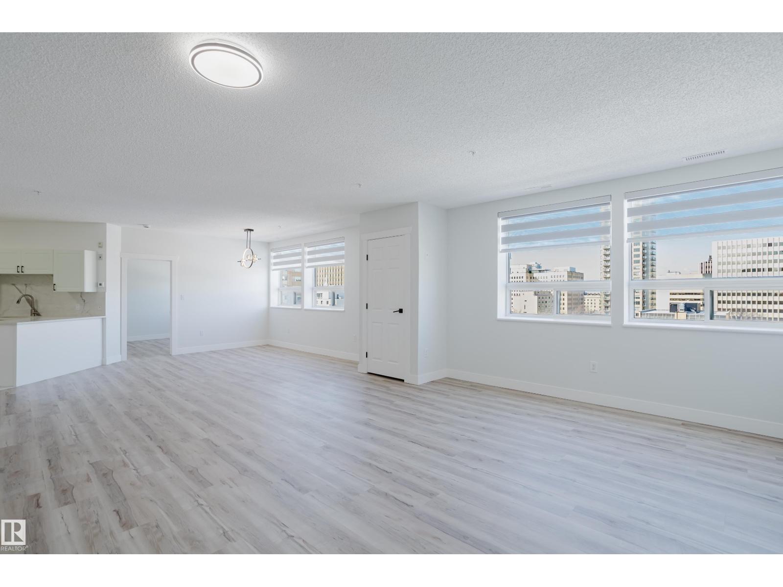 #703 9919 105 ST NW - 37