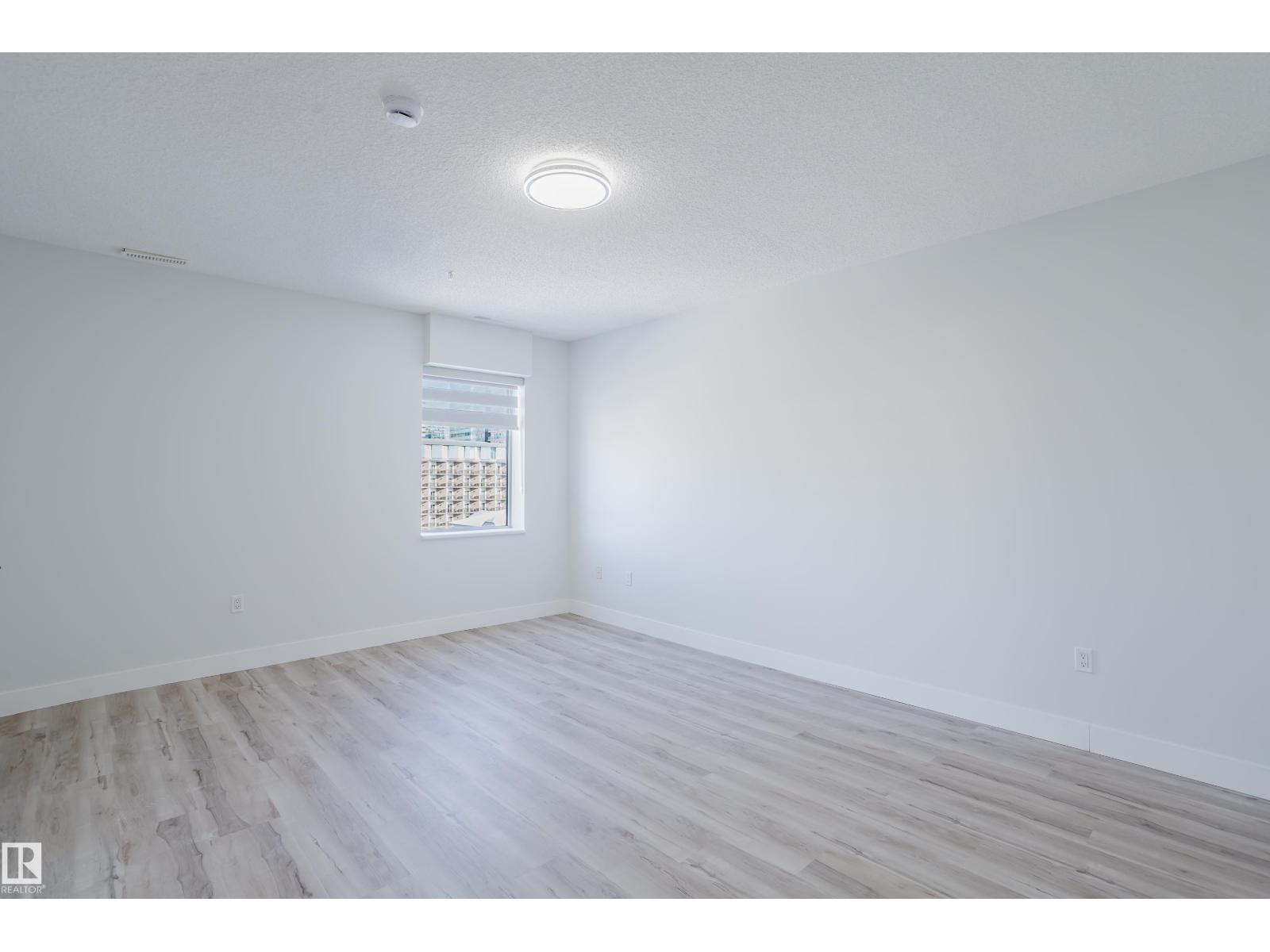 #703 9919 105 ST NW - 42