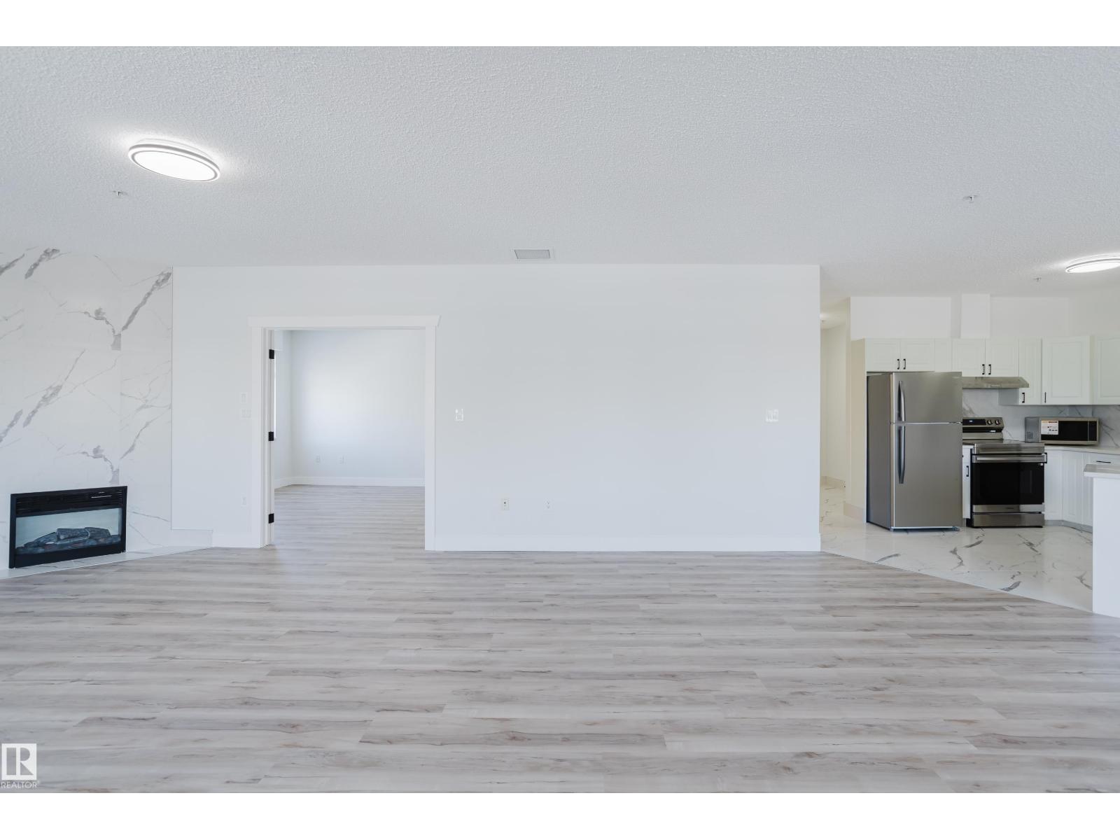 #703 9919 105 ST NW - 46