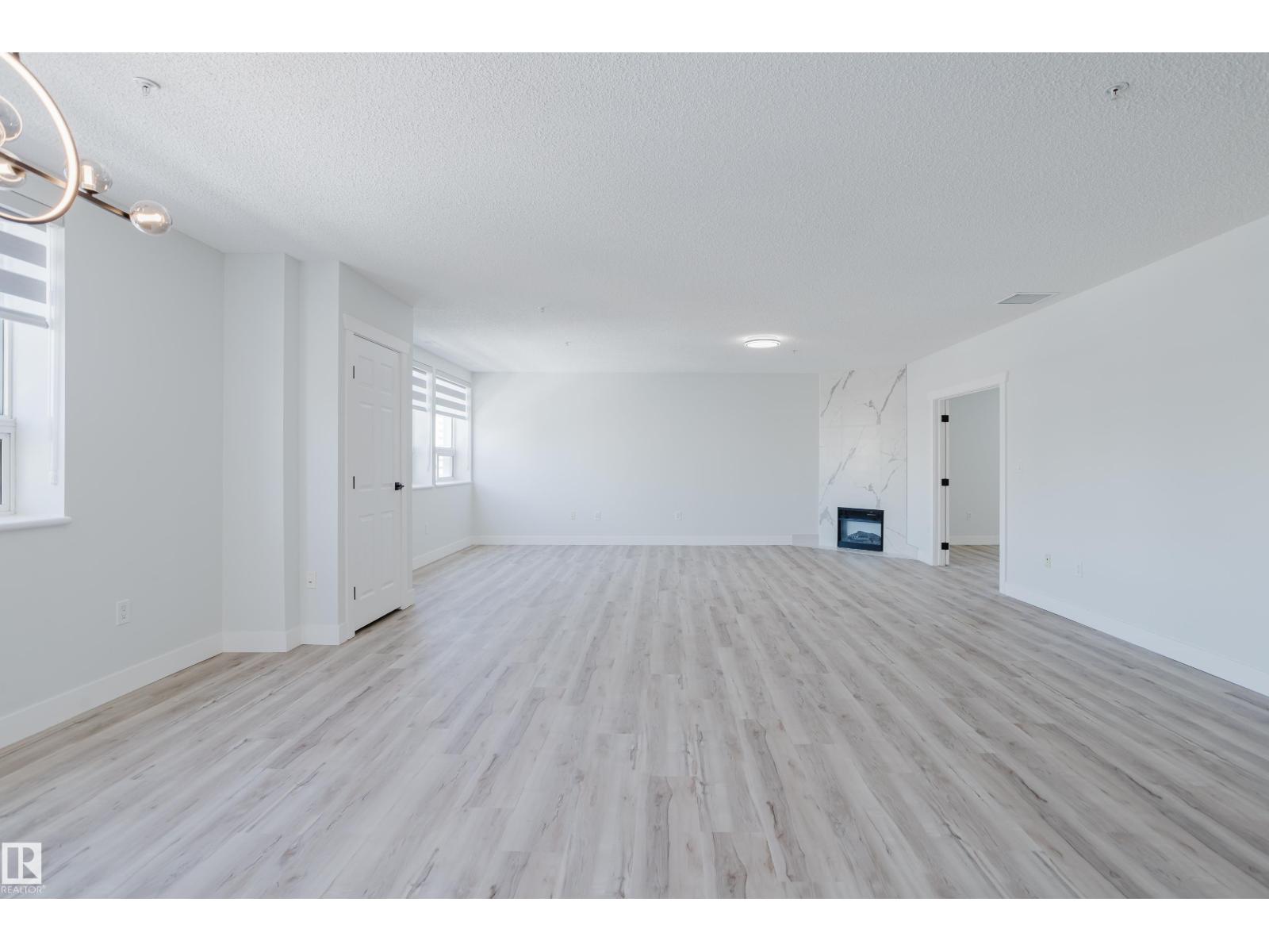 #703 9919 105 ST NW - 48