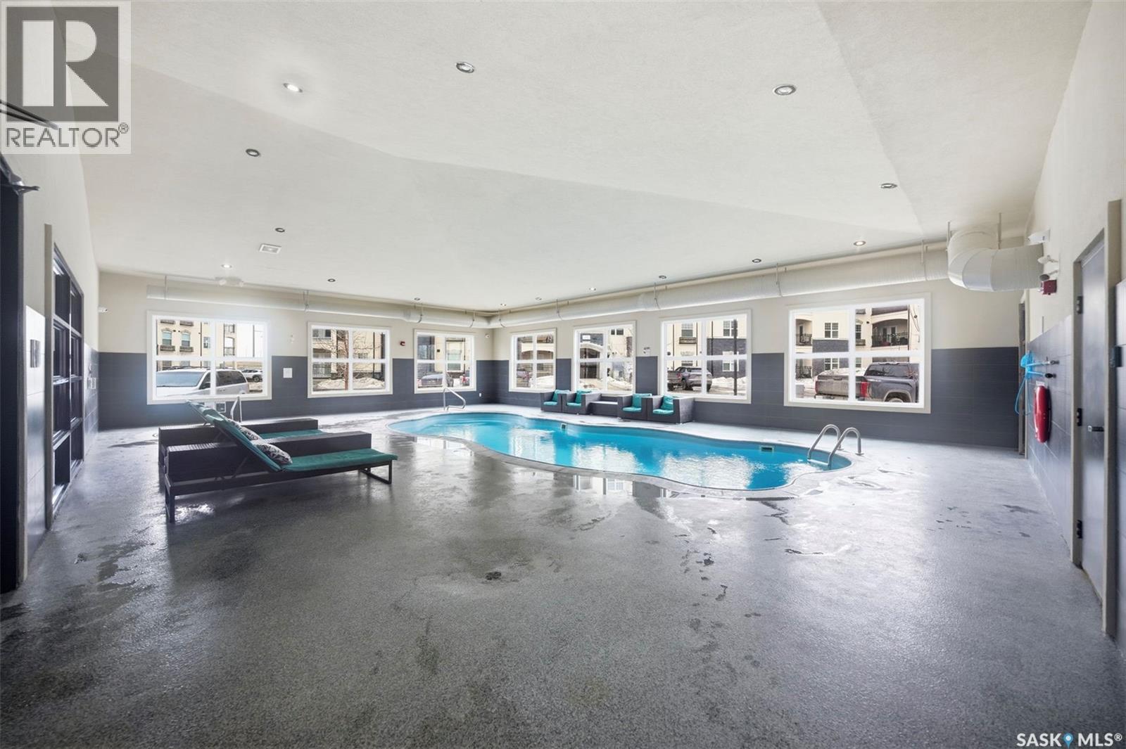 #211 130 Phelps WAY - 24