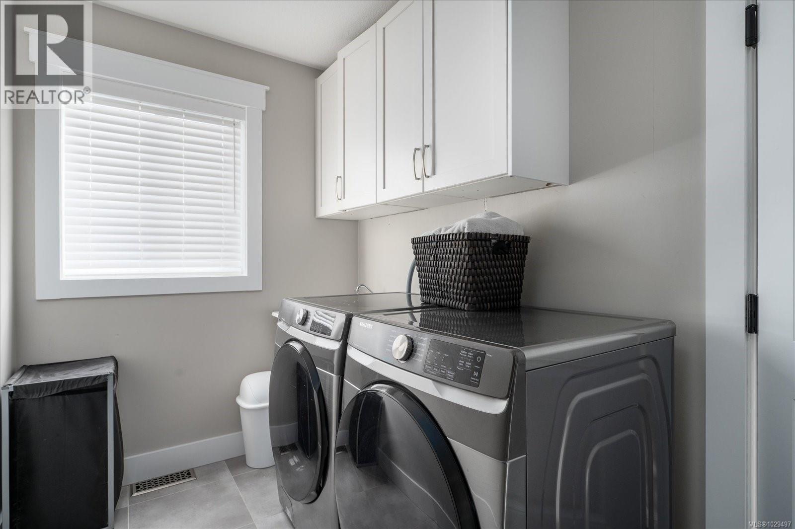 611 ERMINESKIN AVE - 14