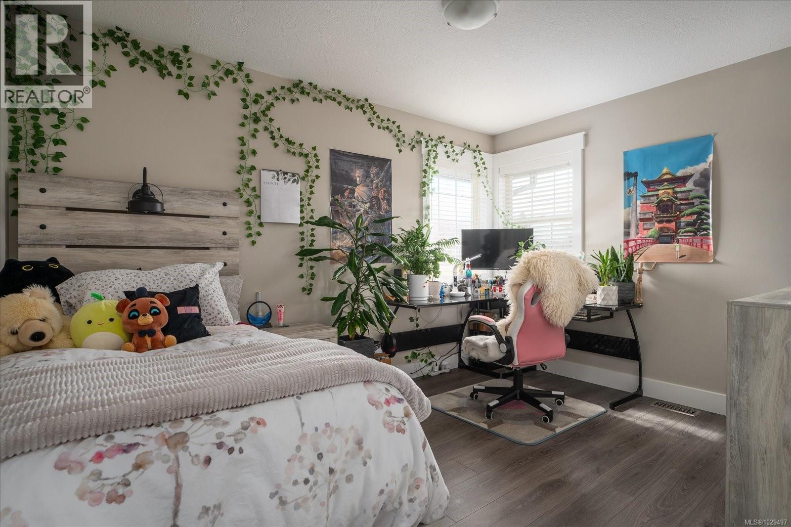 611 ERMINESKIN AVE - 26