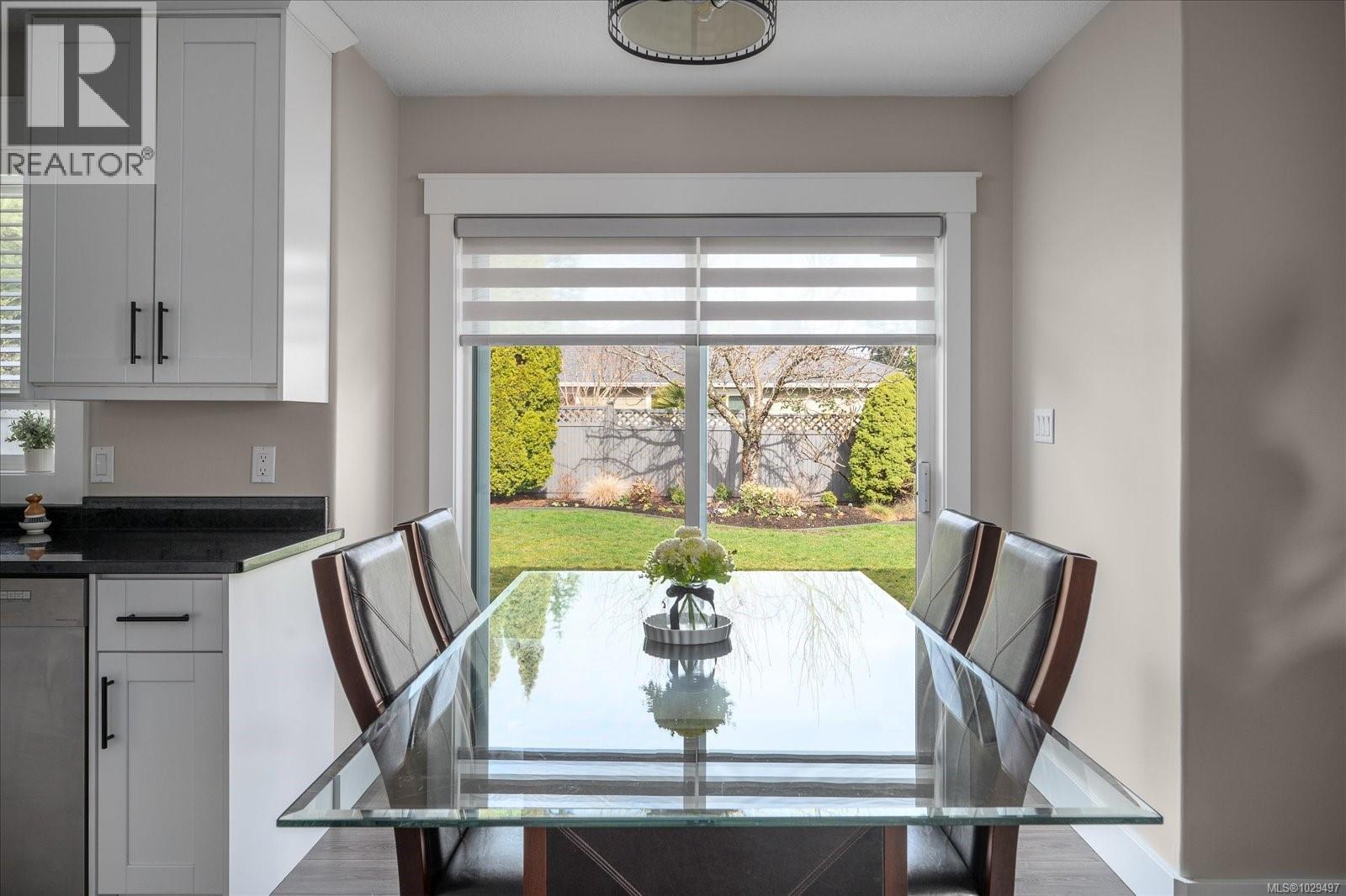 611 ERMINESKIN AVE - 9