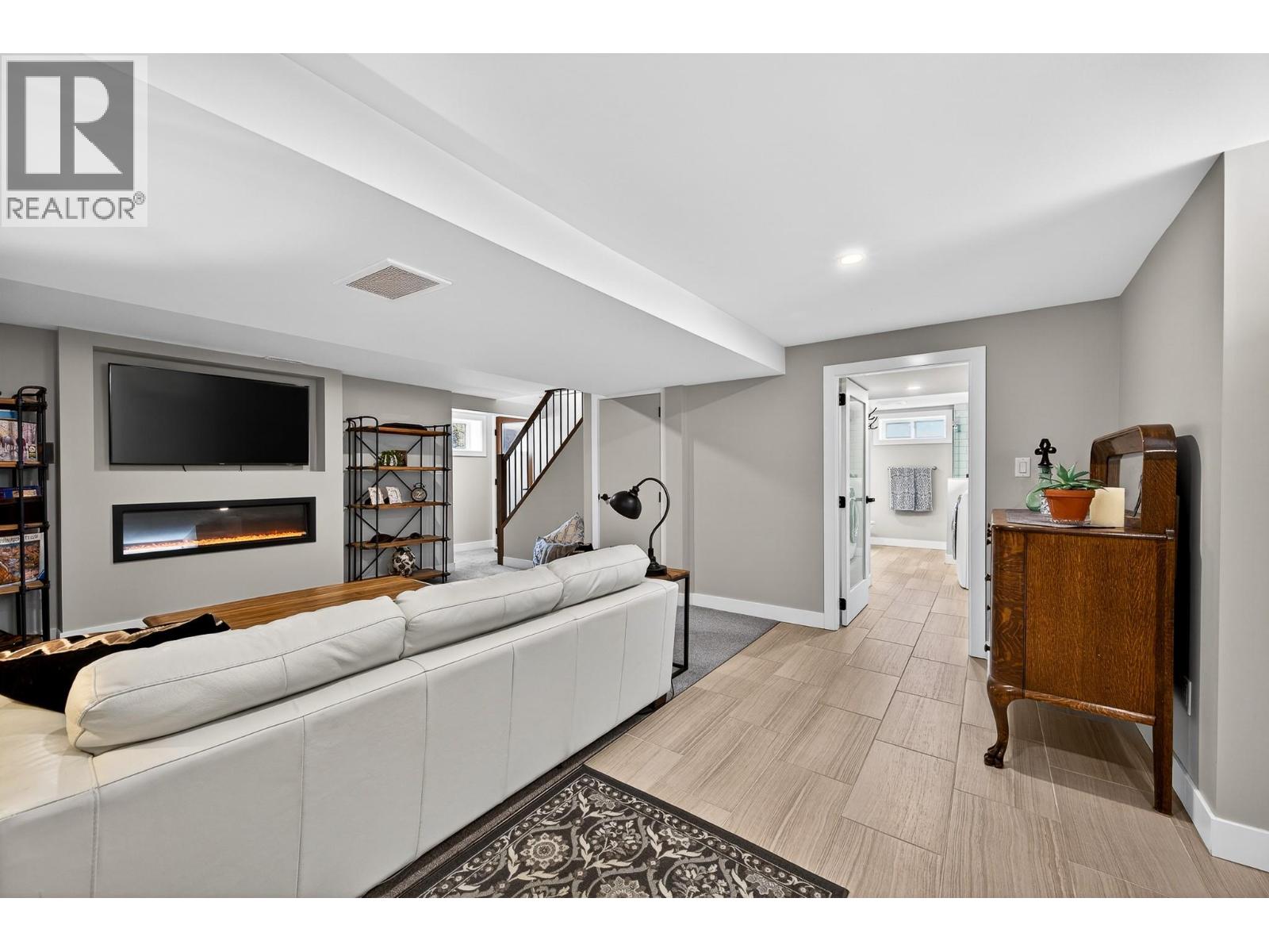 2095 Valleyview Drive, Kamloops