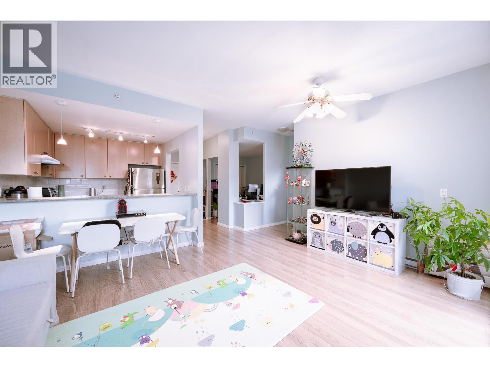 #302-7080 ST. ALBANS Road, Richmond