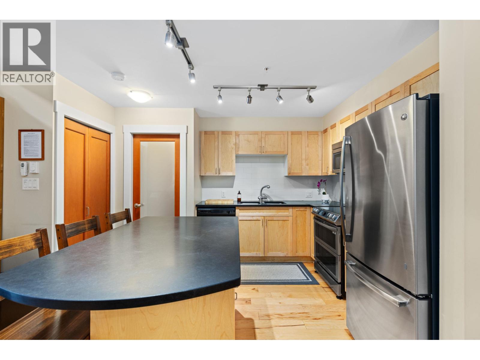 25 4637 BLACKCOMB WAY, Whistler