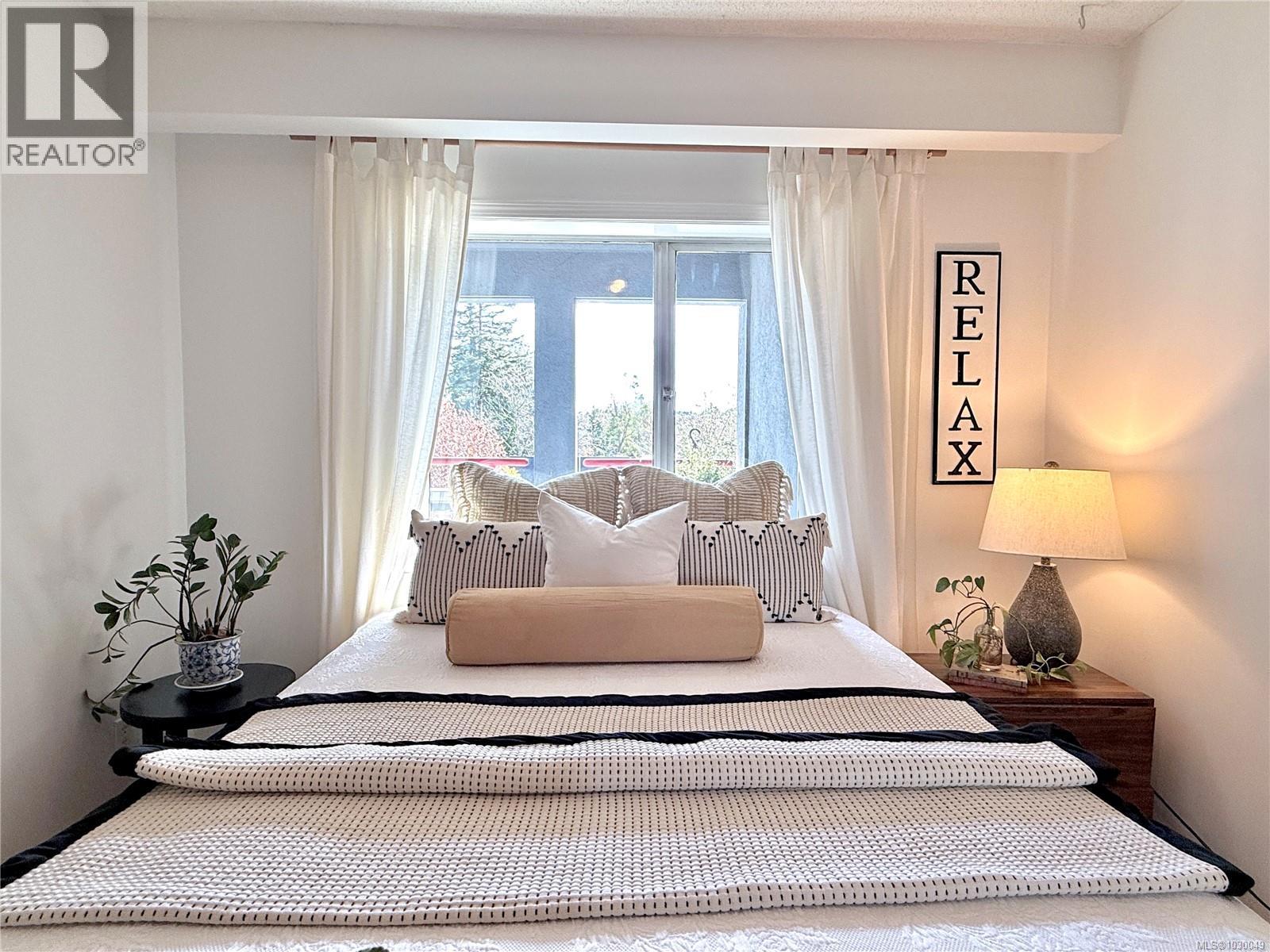 5 313 Cook Street, Victoria