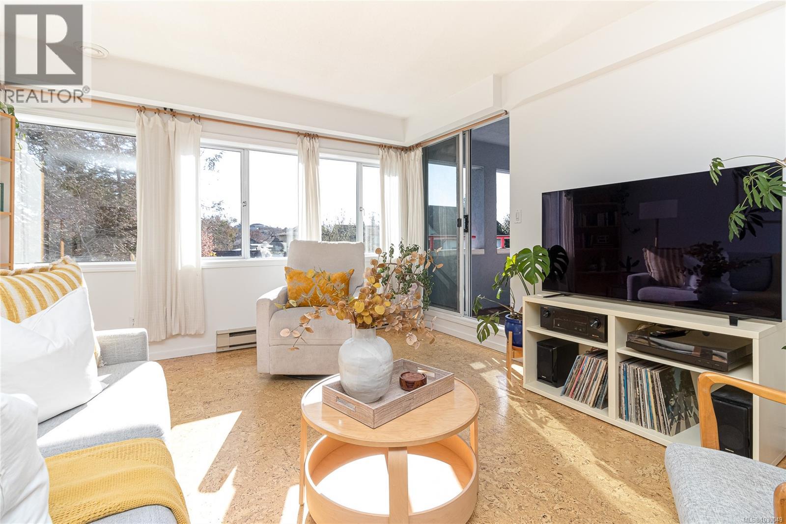 5 313 Cook Street, Victoria